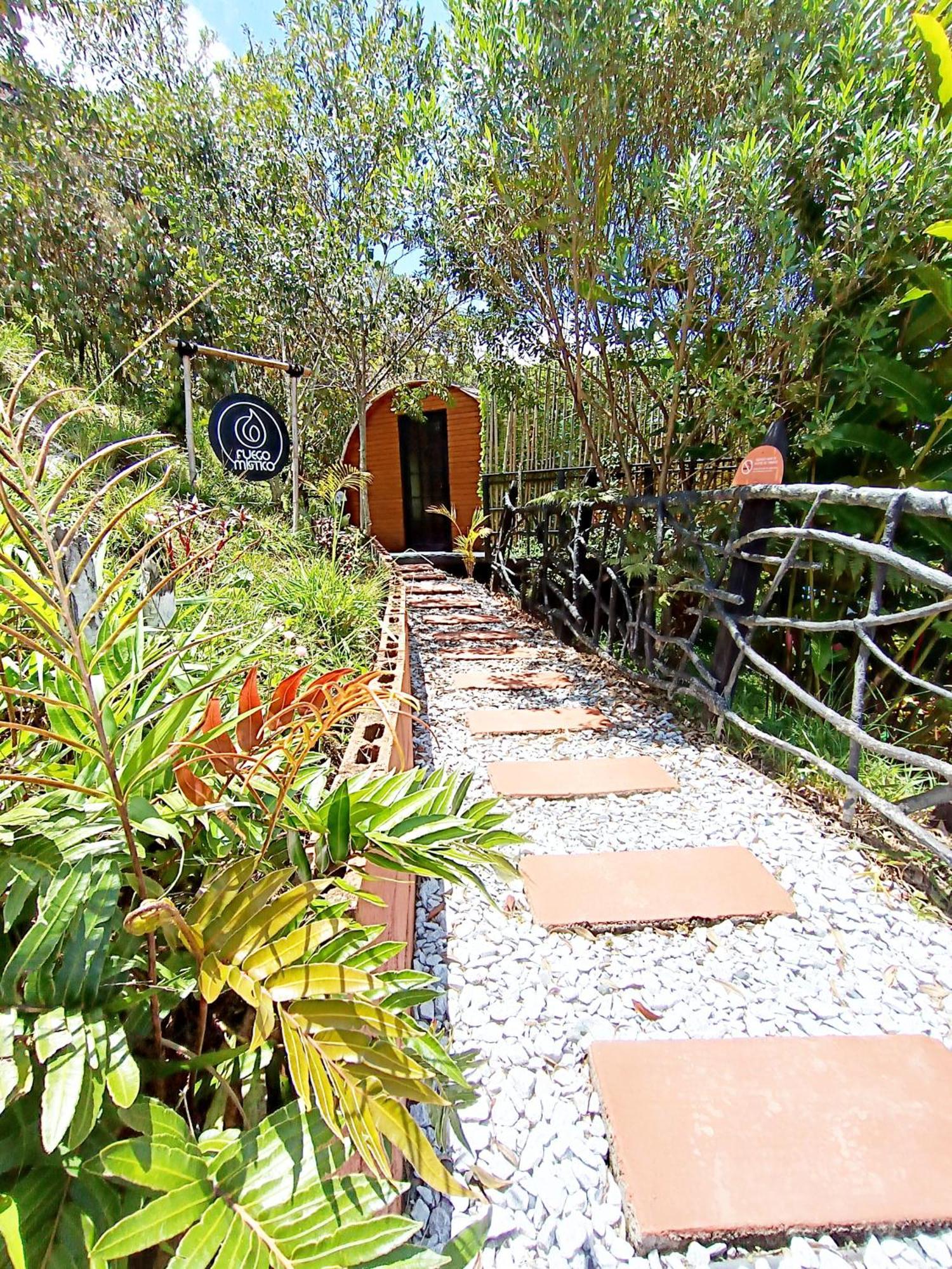 Glamping The Mountain Hotel Guatapé Exterior foto